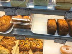 -白玉兰食品(汇联商厦店)