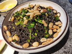 蕨根粉-华盛园卷子王农家菜水库鱼