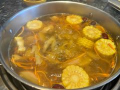 -一席地·本地鸡窝·杭帮鸡火锅(萧山银隆百货店)