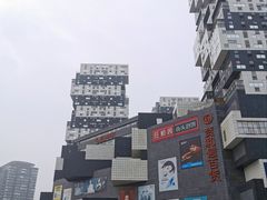 -资和信百货商场