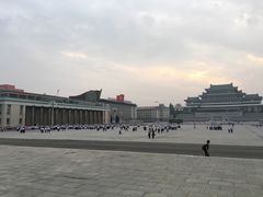 -金日成广场