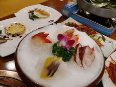 -青瓦餐厅·生鱼片·韩园烤肉(西塔店)