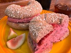 加州胭脂&nbsp;California&nbsp;Pink-Catch Bagel(芳草地店)