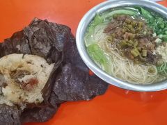 -南宁市连升风味小吃店
