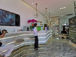 -MY WAY SALON