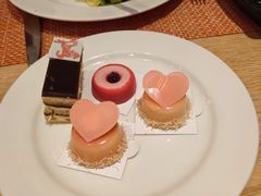 -松咖啡自助餐厅·松北香格里拉