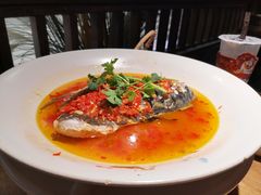 老坛剁椒鱼头-东方红·湖南菜(金屿店)