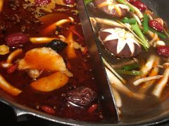 -湊湊火锅·茶憩(新中关购物中心店)