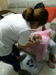 -上海小小宝婴儿理胎发胎毛笔