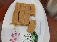 -湖南人家湘菜馆(镇江路店)