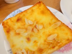 岩烧乳酪-老香港祖味世家蛋糕(金街美地店)