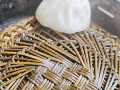 -罗卜李包子羊肉汤