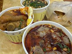 -覃肥叔桂林米粉(粮道街店)