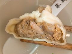 虾仁小笼-朱新年·苏式汤团·面点(北寺塔店)