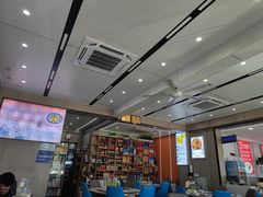 -丹水桥地锅鱼·翘嘴鲌·地方特色全鱼宴(丹江口大坝店)