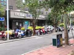 -半岛翡丽海鲜自助餐厅(观风亭店)
