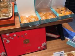 蛋黄酥-格瑞思动物奶油生日蛋糕(圆融店)