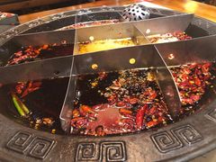 -渝宗老灶火锅(时代天街店)