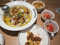 -太二酸菜鱼(武汉光谷保利店)