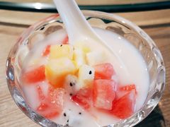 水果捞-日进一片海.生腌海鲜火锅.宵夜烧烤(三里屯总店)