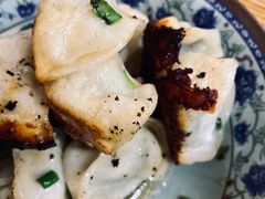 韭菜猪肉煎饺-无名氏宵夜小摊(祝家三姐妹馄饨店)