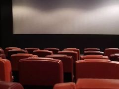 -英皇UA电影城(瑞虹天地月亮湾)