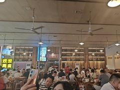 -冶建镜子·老南昌大排档·江西虾王(总店)