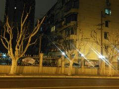 -必胜客(宝杨路宅急送店)