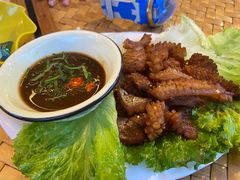 烤猪皮-傣乡之味·傣族特色手抓饭·孔雀宴(大理古城首店)