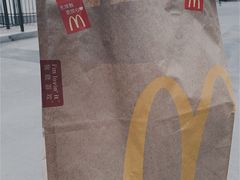 -麦当劳(哈西万达店)