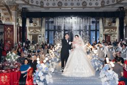 点击看大图 -LOVE SHINE婚纱·红鼎庄龙凤褂·妈妈装定制