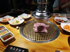 -唯成•韩国炭火烤肉 유성고기