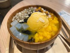 -杏甜品(尖沙咀加拿分道店)