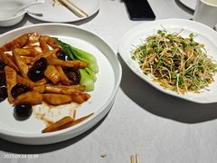 -鸭王烤鸭店(三里河店)