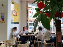 大堂-张无刺无刺酸菜鱼(光明荟乐缤纷店)