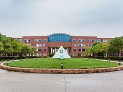 -中加枫华国际学校