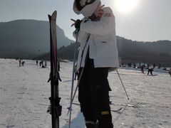 -济南卧虎山滑雪场