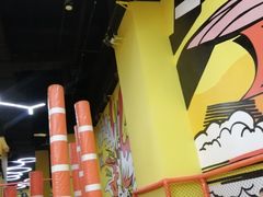 -爱蹦iBOON蹦床运动馆(江汉店)