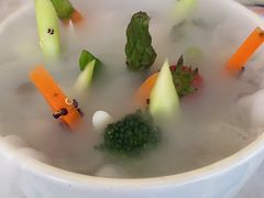 -水桶王国主题餐厅·聚会·生日派对·亲子活动·家庭套餐(亚龙湾希尔顿店)