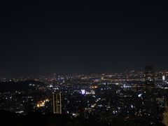 -草山夜未眠景观餐厅