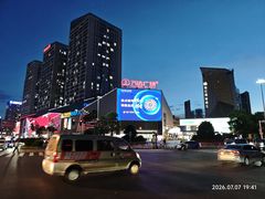 -万达广场(南昌红谷滩店)
