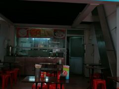 -陈老添美食店(宝华路店)