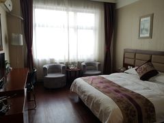 -西港航空酒店(银川南门广场机场巴士店)