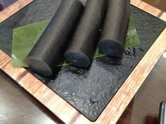 香滑黑芝麻卷-喜喜酒家·纯手工点心·粤菜
