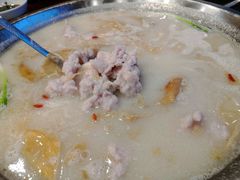-老来福·非遗酸汤兔(凯旋路店)