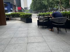 -星巴克臻选(南京艾尚天地店)