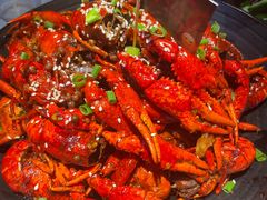 -巴厘龙虾·榜首油焖大虾(音乐学院·沿江酒馆店)