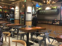 大堂-渝是乎川渝小炒(新世界百货望京店)