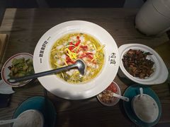 -酸渡·老坛酸菜鱼·现炒下饭菜(港惠新天地店)