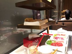 -海底捞火锅鲜切牛肉主题店(长寿路店)